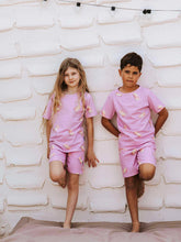 Afbeelding in Gallery-weergave laden, SNURK Spekken T-Shirt shirttwist Roze
