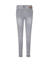 Afbeelding in Gallery-weergave laden, Indian Blue Jeans Lois High Waist Skinny Jeans  IBGS22-2151 170 Light Grey Denim
